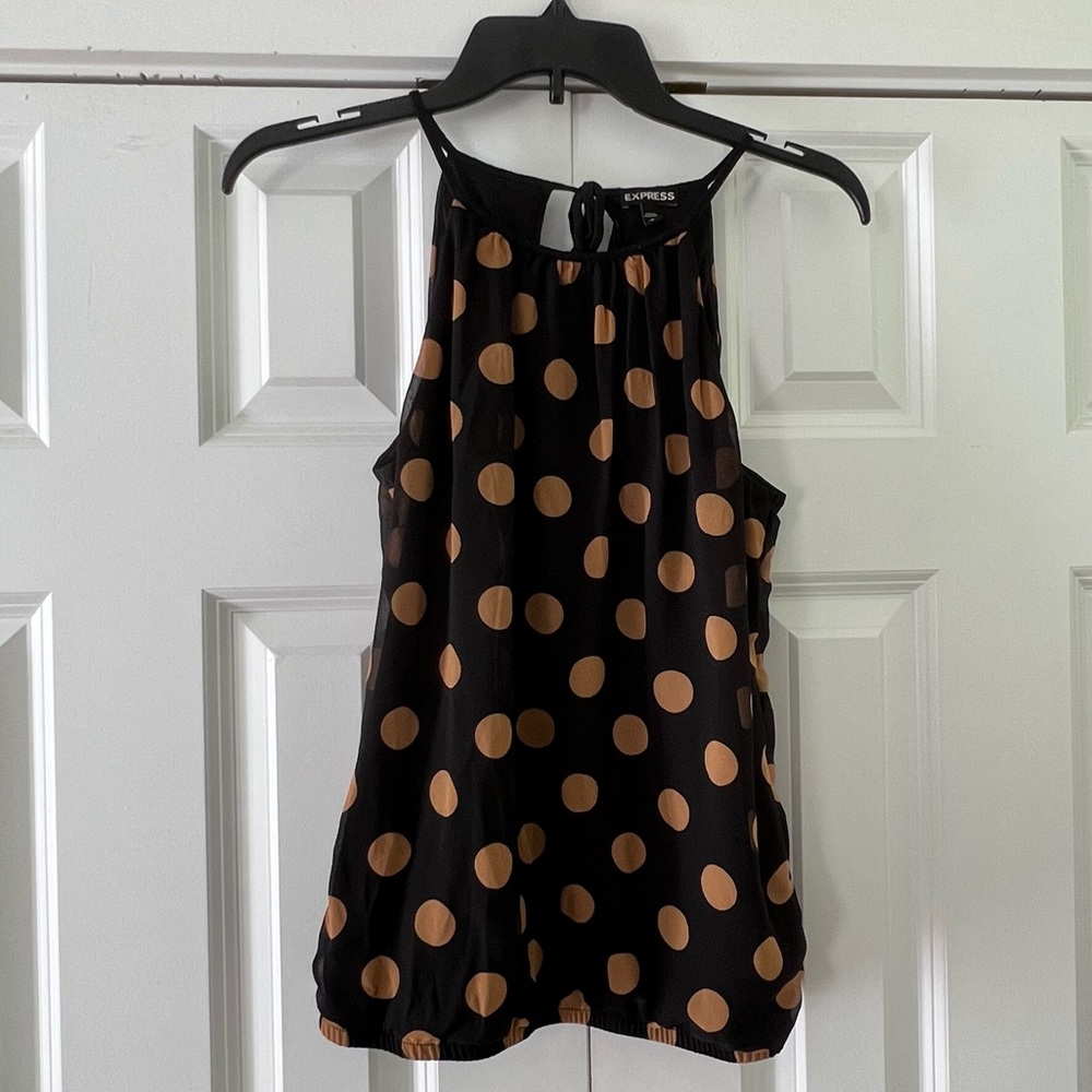 ⭐️ Express Polka Dot Top